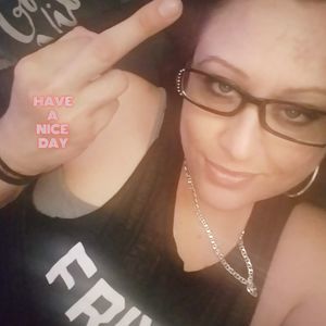 Meet your Posher, Em